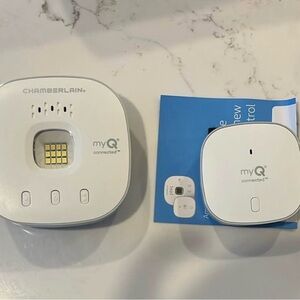 Chamberlain MyQ Connected Smart Garage Hub - White